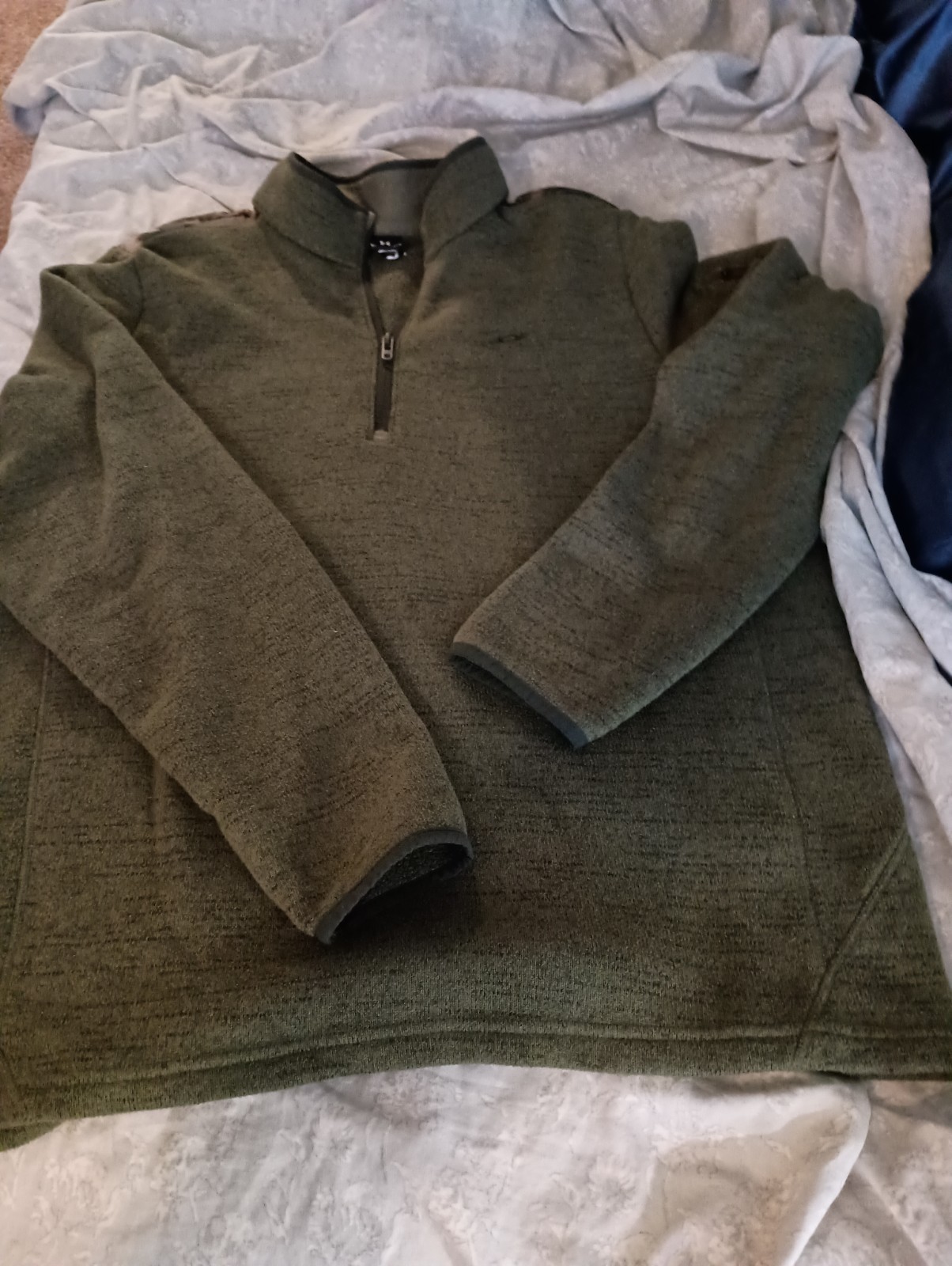 Under Armour Specialist Camo Sweater Pullover Mens 2XL Green Zip V-Neck Knit UA gallery