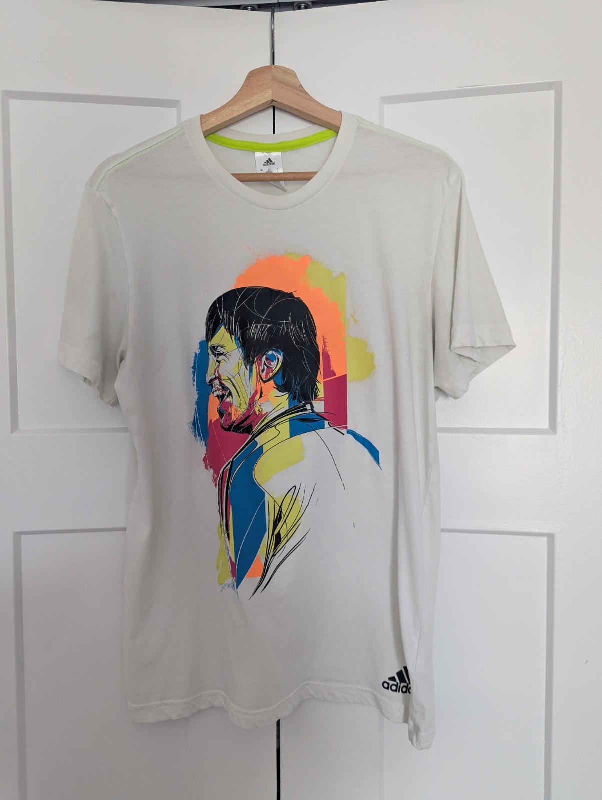 Adidas Vintage LIONEL MESSI GRAPHIC TEE FAN Print Jersey soccer Shirt Mens sz L gallery