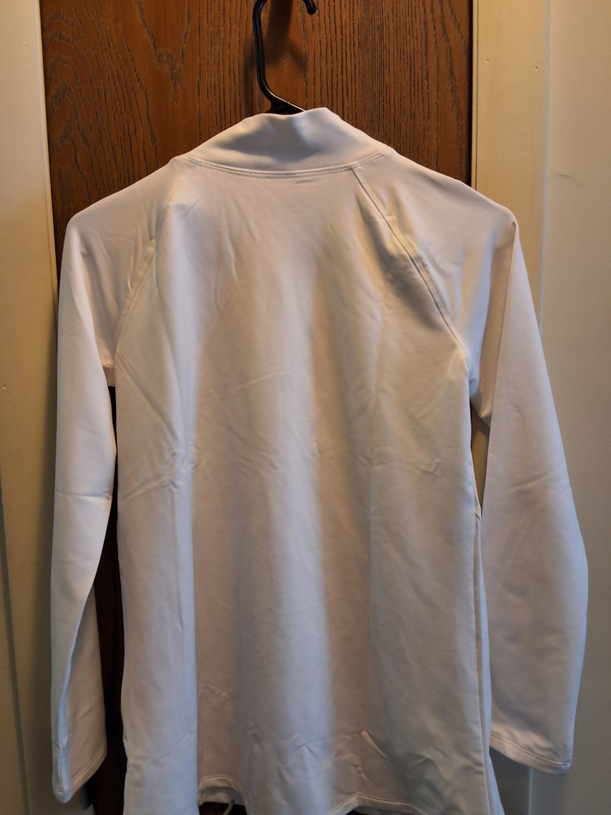 Under Armour Cold Gear Mock Neck Long Sleeve White Girls SzYXL. gallery