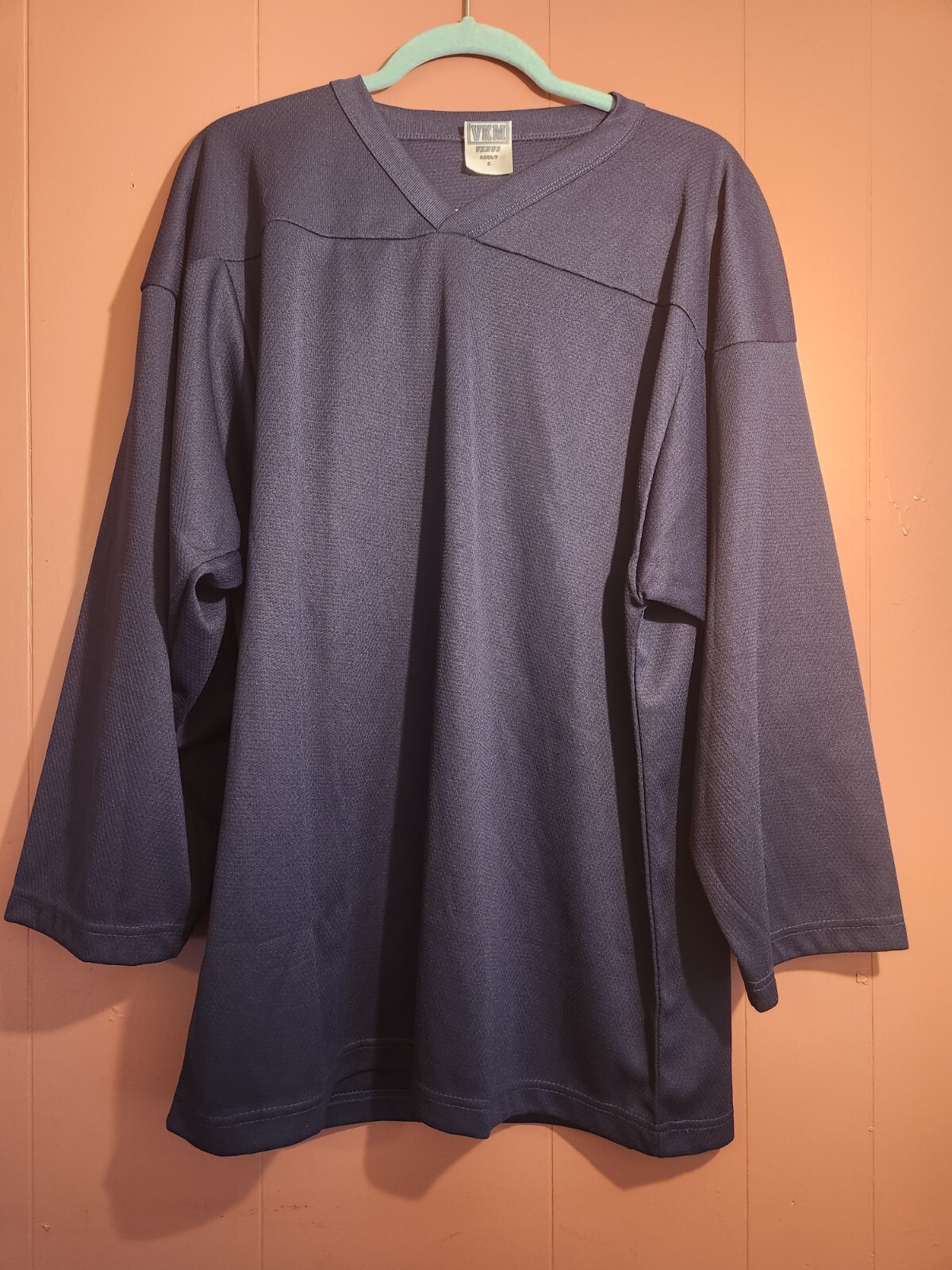 NWOT VKM Men's Large Navy Blue Longsleeved Lightweight Jersey gallery