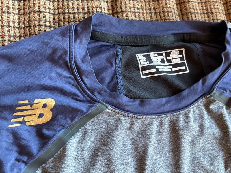 New Balance Mens Baseball Base Layer 3/4 Poly T-Shirt Navy Gray Black Lg - EUC! gallery