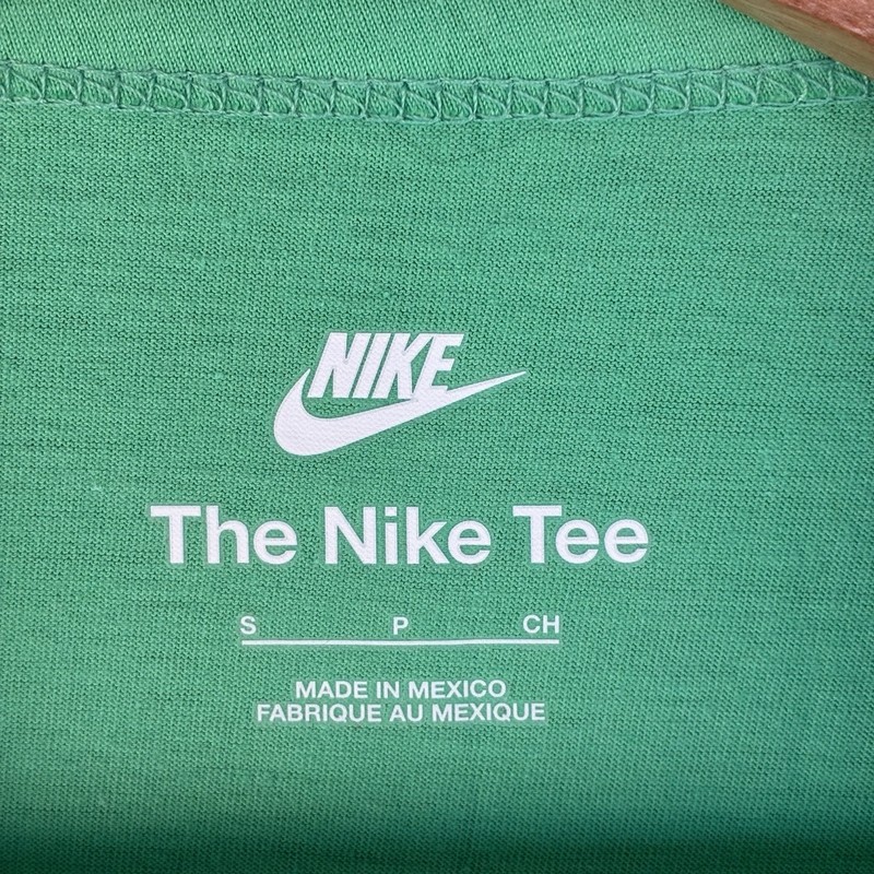 Nike Sportswear Club Mens Tank Top Spring Green BQ1260-363 Size Small S NWT gallery