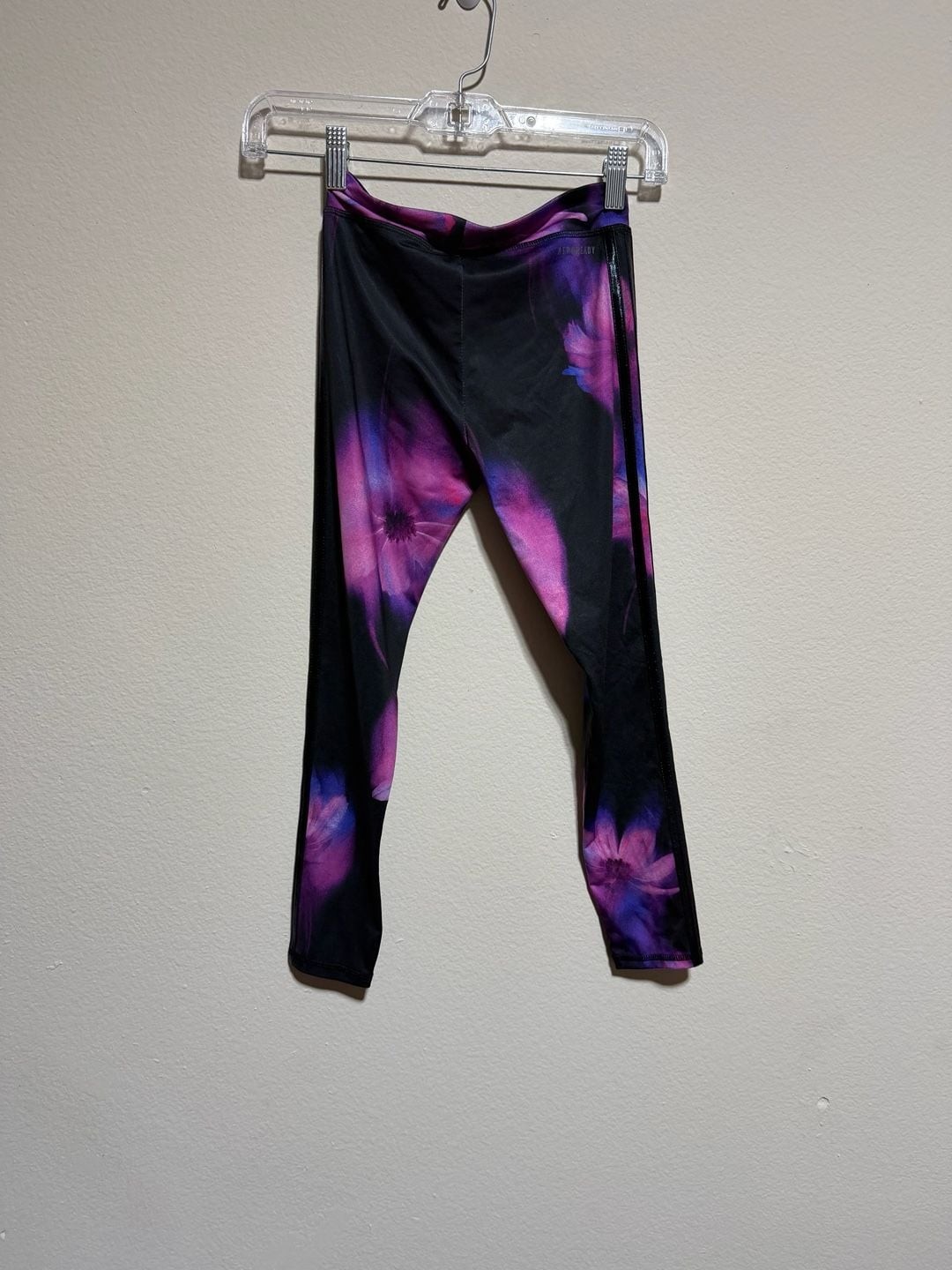 Adidas Girls Floral Print Aeroready Leggings Size S (7/8) gallery