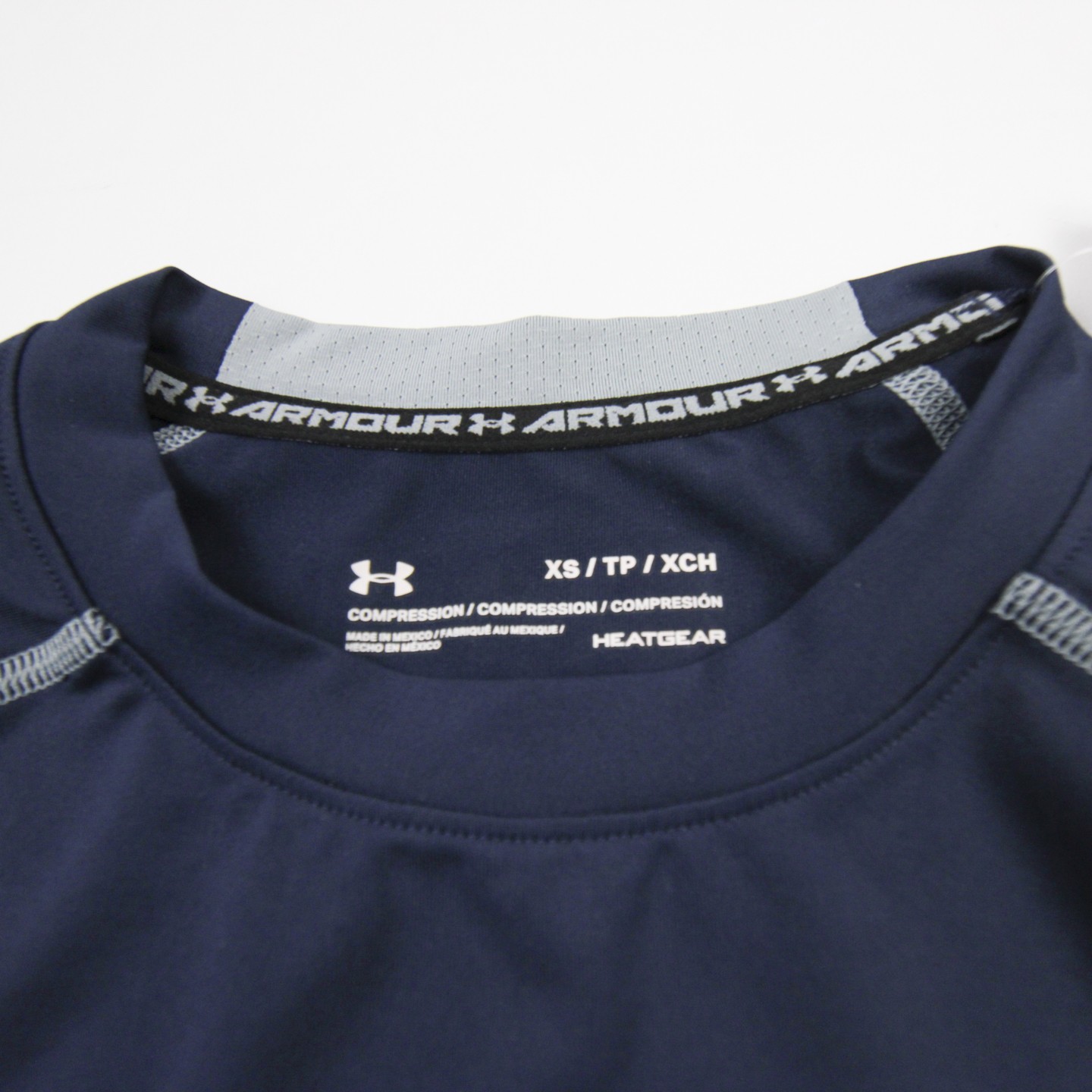Under Armour HeatGear Compression Top Men's Navy New with Tags Multiple Sizes gallery