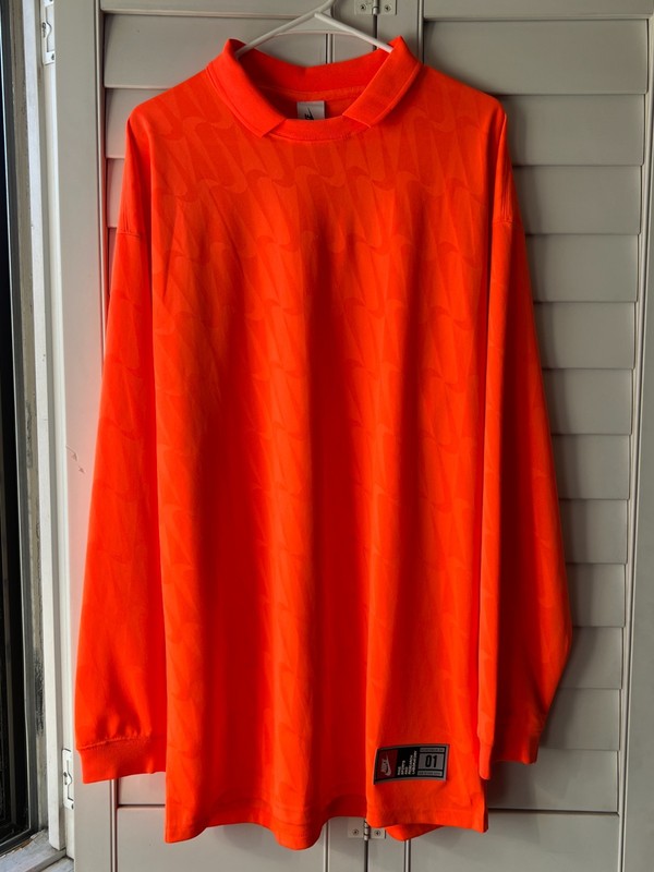Nike Soccer Goalie Sports & Research Lab Long Sleeve Orange Shirt - Size S gallery