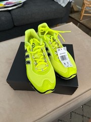 Adidas Megaride Solar Yellow Core Black IG6584 Men’s Size 6 / Women’s Size 7