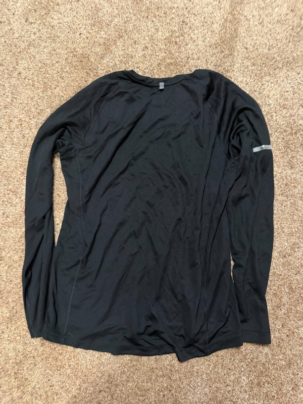Men’s Nike Chicago Marathon 2014 Dri-Fit Running Tshirt Size M NWT gallery