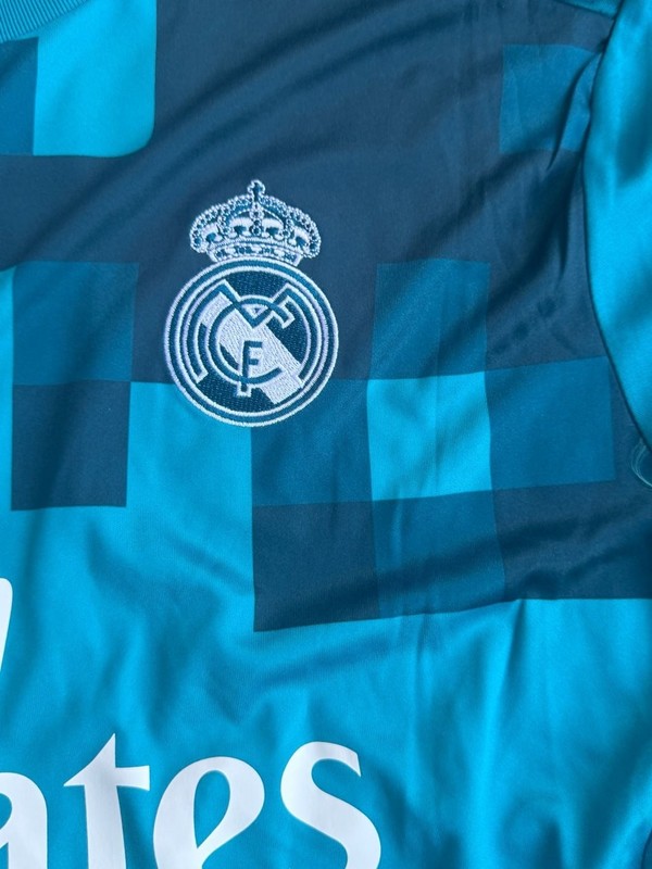 17/18 Real Madrid third kit (LONG SLEEVE) – BATFAMILYSHOP, gallery
