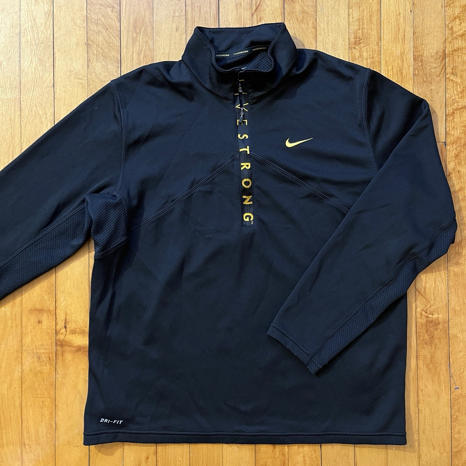 Nike Livestrong Half Zip Pullover Sweater Men’s XL Black Dri-Fit Performance gallery