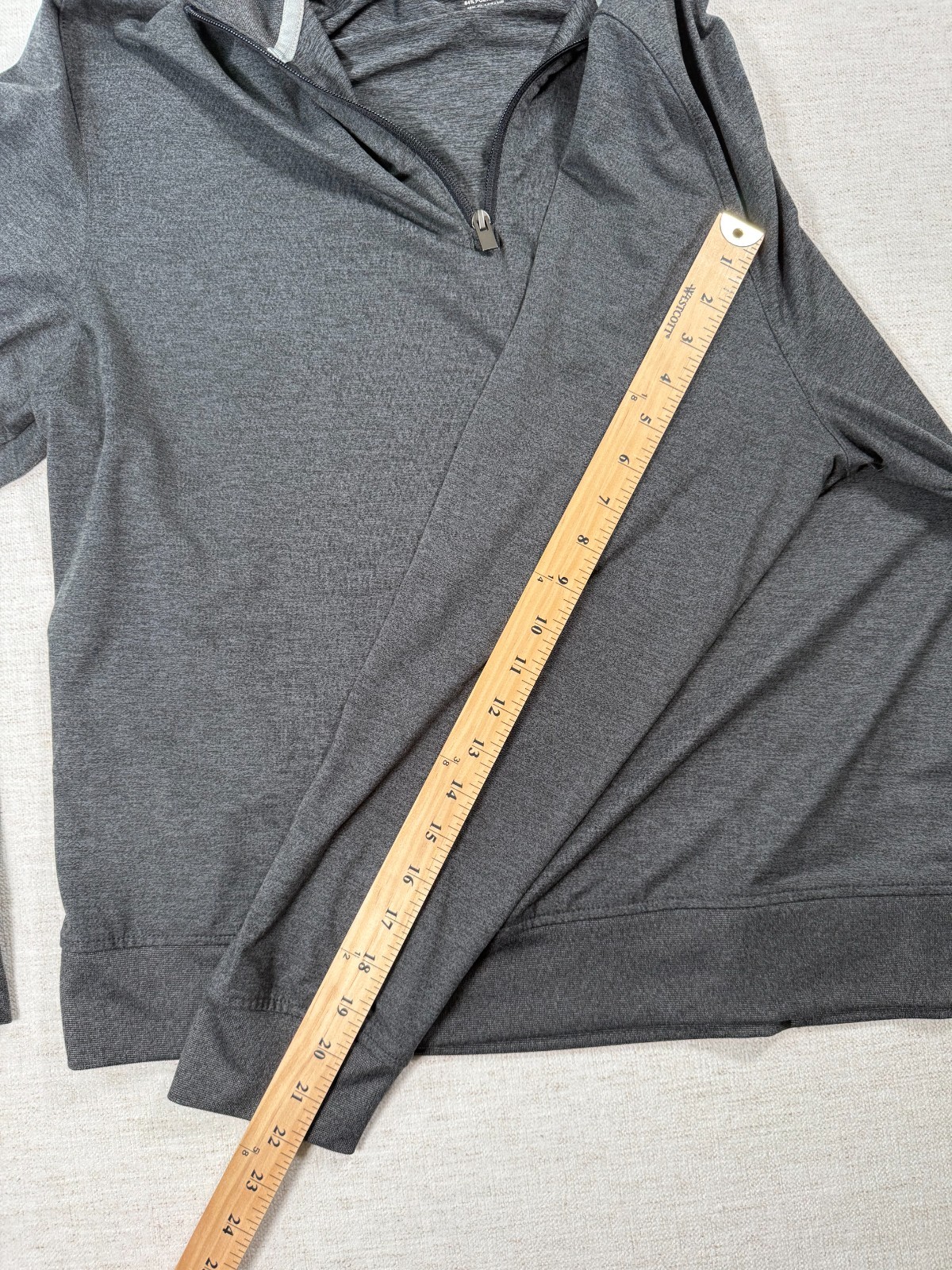 Van Heusen Top Men Large Heathered Gray Stretch Performance Quarter Zip Training gallery
