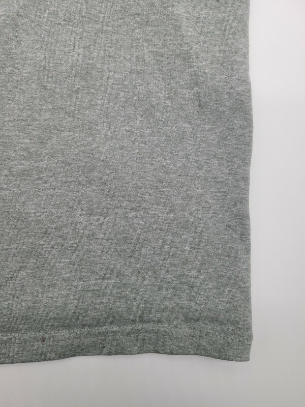 Under Armour Size Small Loose Light Gray And Orange Camo Logo Active Top gallery