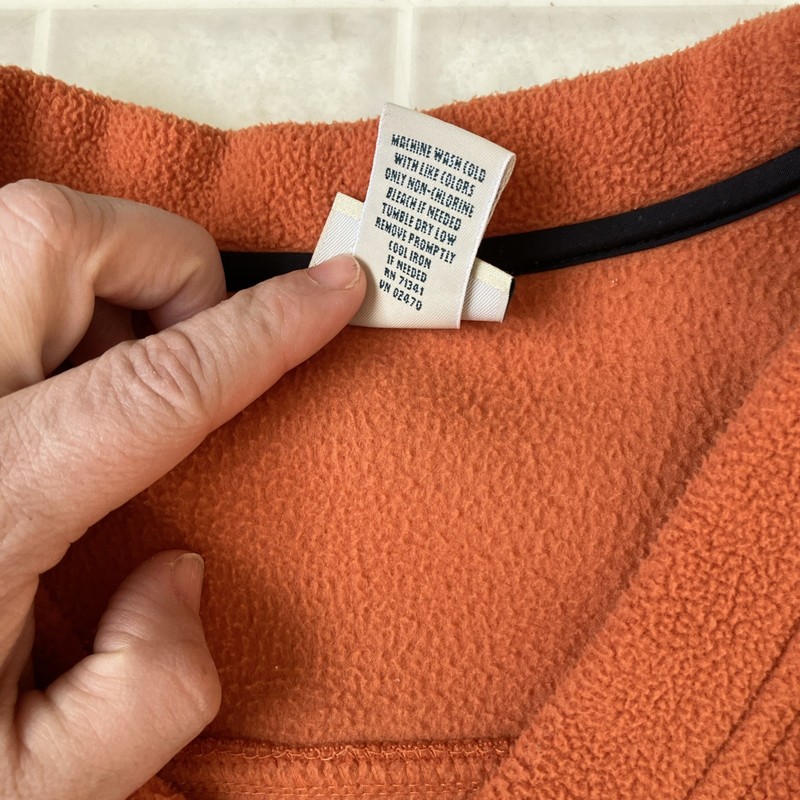 Vintage LL Bean Men’s Long Sleeve Orange Pullover V-Neck Fleece Polyester O YP30 gallery