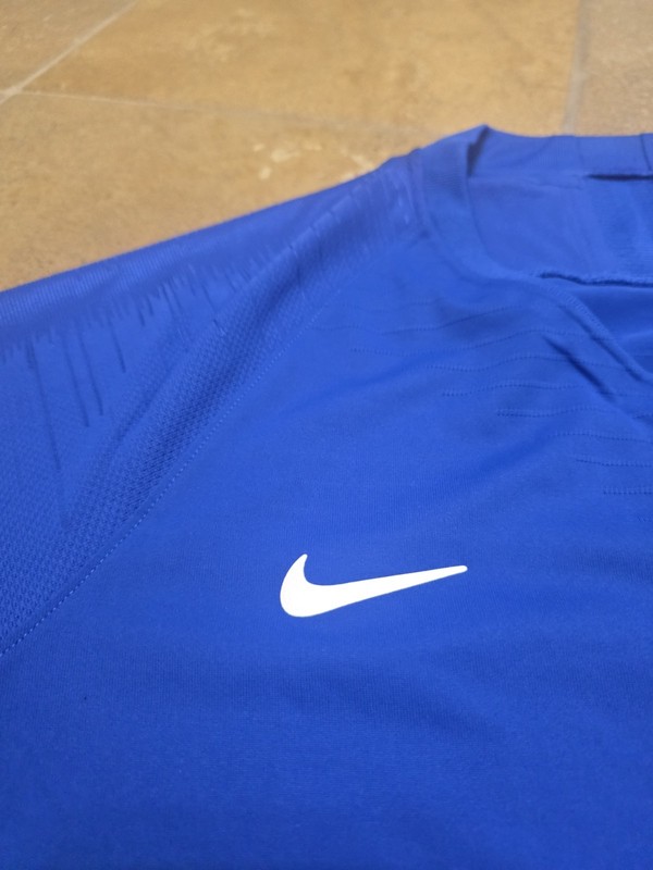 Nike Vaporknit II Soccer Shirt Jersey Game Royal Blue Men Small AQ2674-480 $70 gallery