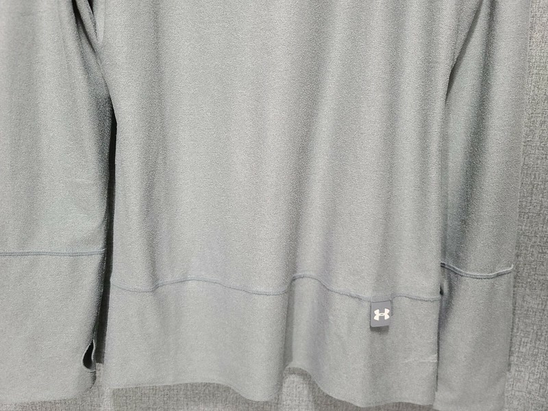Under Armour All Season Gear Men's Size XL Thermal Fitted Lightweight Gray B15 gallery