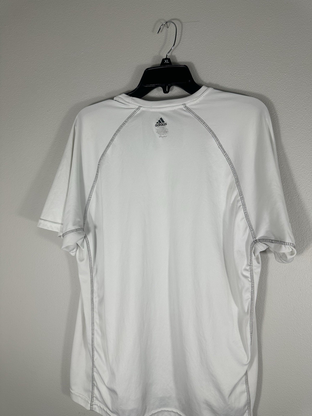 Adidas Climalite Men’s L White Short Sleeve Athletic Shirt Crew Neck Performance gallery