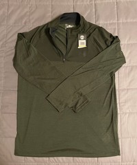 Men’s Adult Medium Green Under Armour Longsleeve Quarter Zip Top