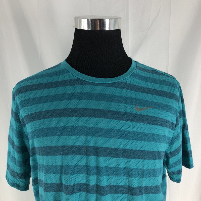 Nike Running Shirt Dri-Fit Men's Blue Stiped Top Back Pocket Size XL gallery