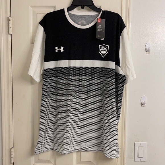 Under Armour Men’s Steph Curry shirt gallery