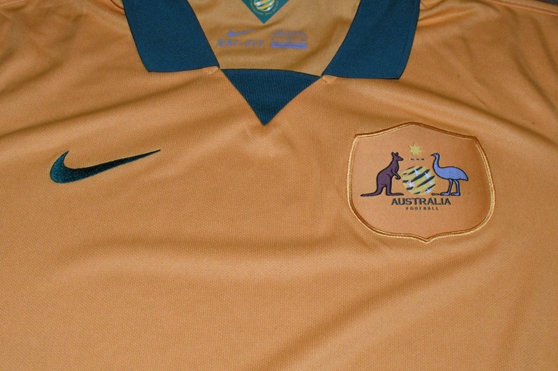 NIKE AUSTRALIA 2014 HOME DRI-FIT MENS SOCCER JERSEY - MENS SIZE XL SHIRT gallery