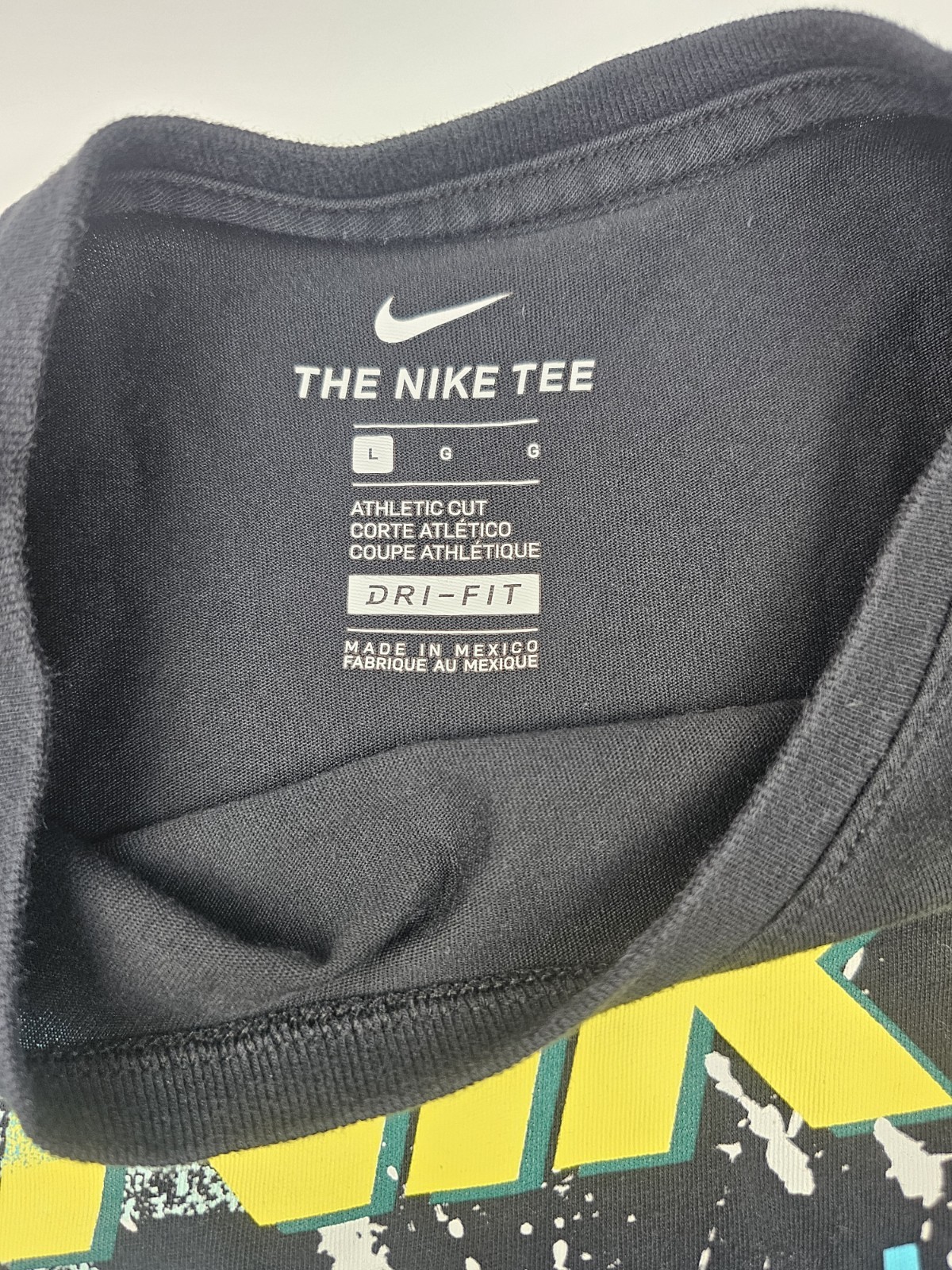 Nike Large Retro Look Dri Fit Black Baskeball Shirt gallery