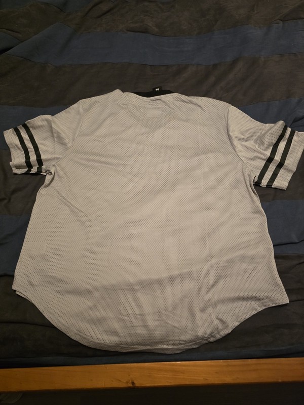 Ecko Unltd "Patches" size XL Mesh Jersey Light Grey/Black. gallery