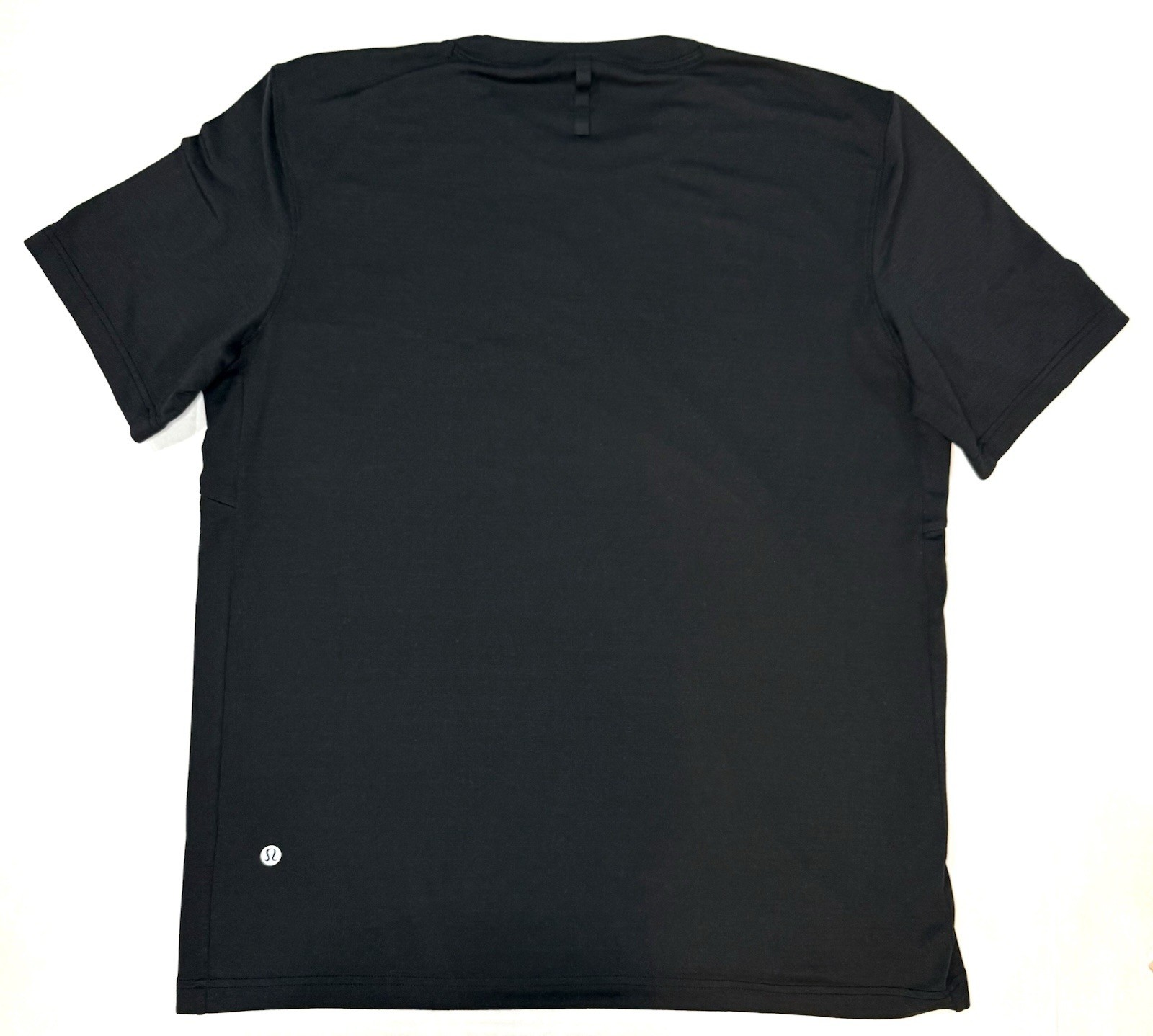 Lululemon License to Train Relaxed Fit Short Sleeve Tee Shirt Size M gallery