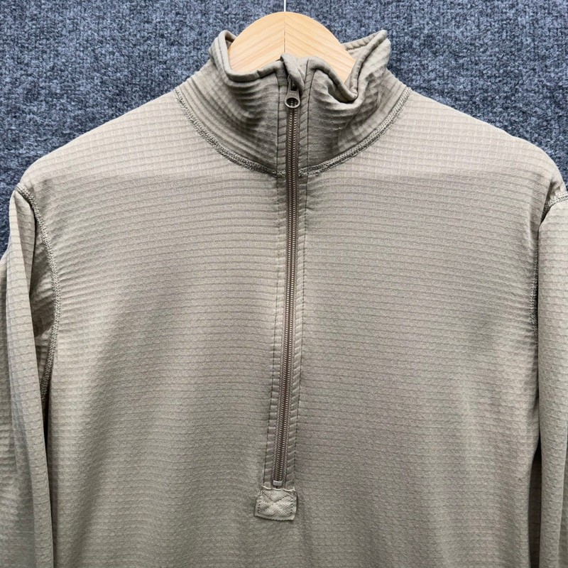 US Army Polartec Thermal Top Men's Size M Tan Half Zip Cold Weather Base Layer gallery