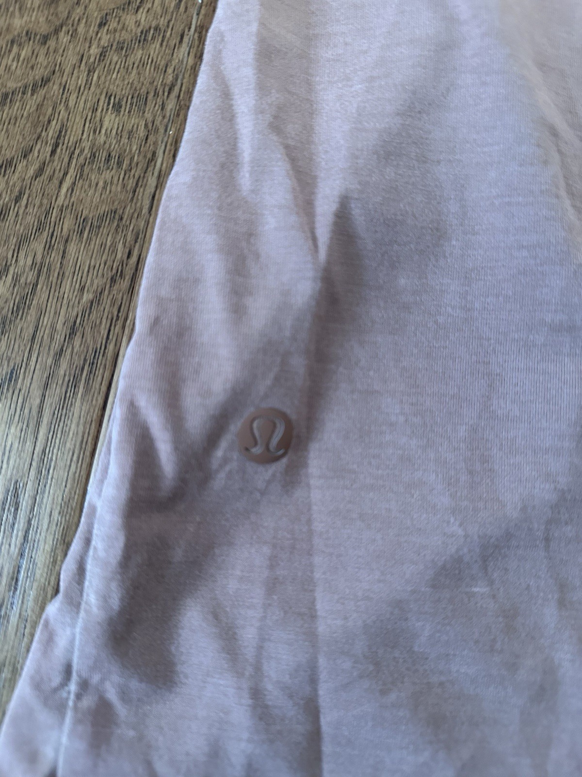 Lululemon T-shirts Men’s gallery