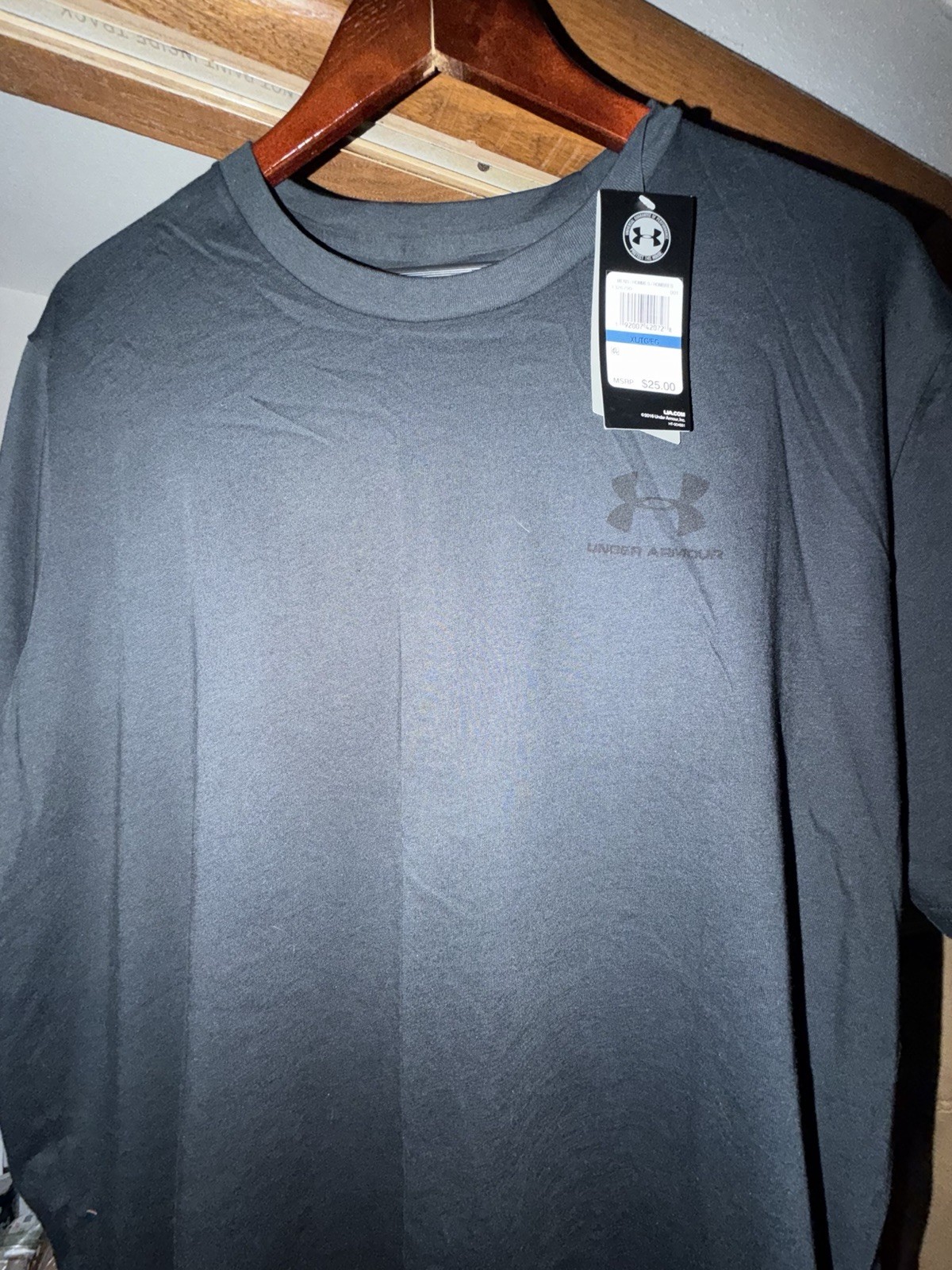 Under Armour Men's Heatgear gallery