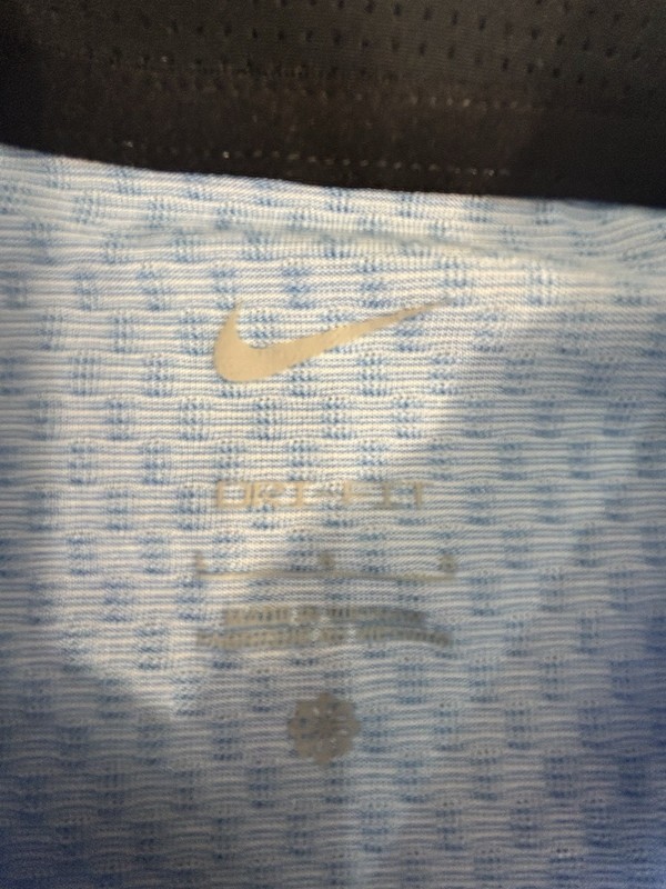Nike Men's Dri-Fit Tour Short Sleeve Golf Polo FD5741-425 Size Large Blue gallery