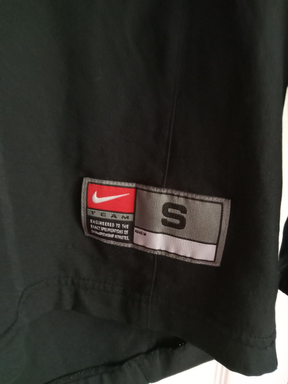 Nike Team DRI-FIT Chamionship Long-sleeved Shirt Men's Size S gallery