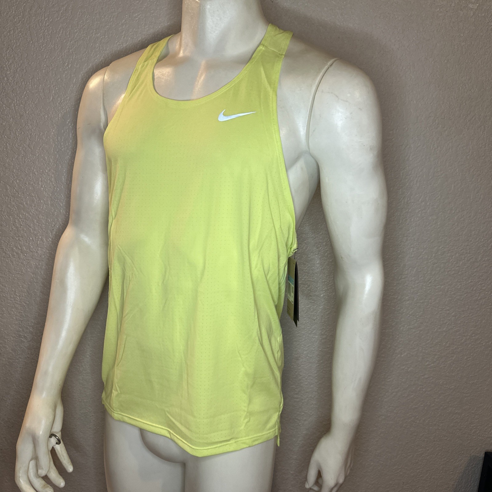 Nike Running Singlet Tank Top Dri-fit Racing Volt FN4229-736 Mens Medium gallery