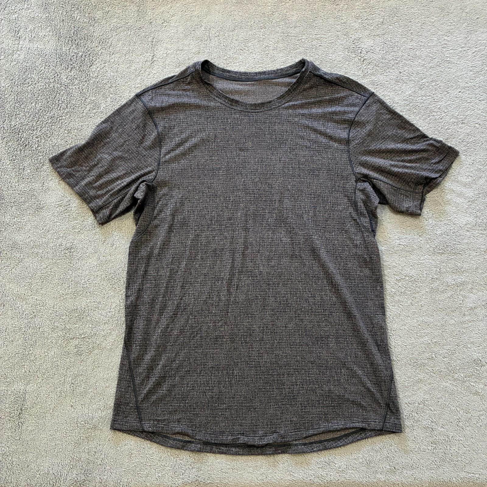Lululemon Drysense Heathered Black Mesh Short Sleeve Athletic Shirt Men’s Size M gallery