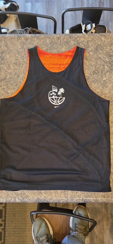 Nike Basketball Reversible Mesh Jersey Men's M Orange/Black Sleeveless gallery