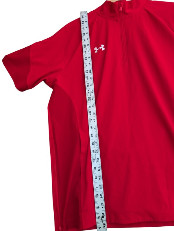 Under Armour Large Red Motivate Short Sleeve Warm Up 1/4 Zip Coach Shirt gallery
