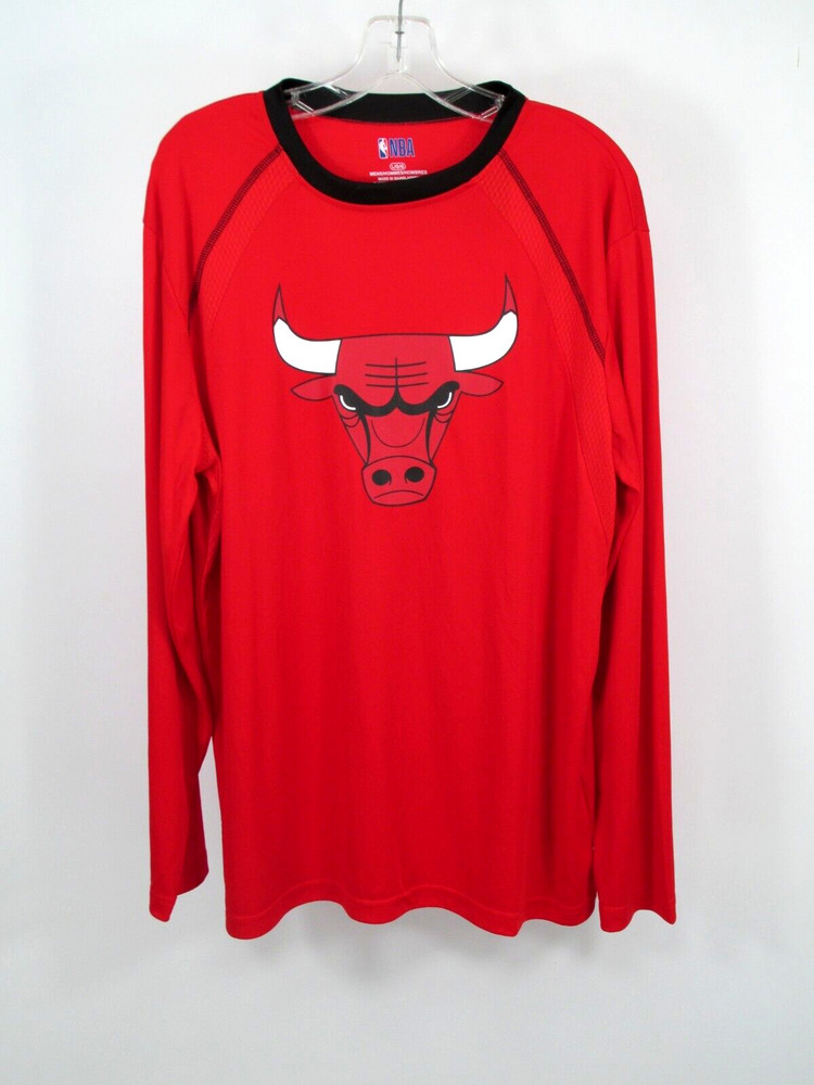 NWT NBA CHICAGO BULLS Pullover Athletic Shirt Men Large Red Long Sleeve Big Logo