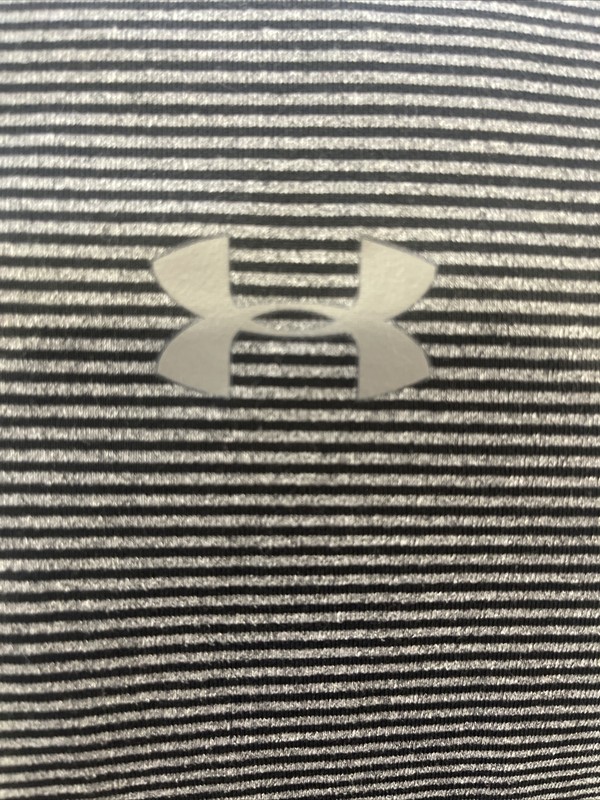 Under Armour Cold Gear Infrared Black Gray Striped LS Shirt Medium Fitted V neck gallery