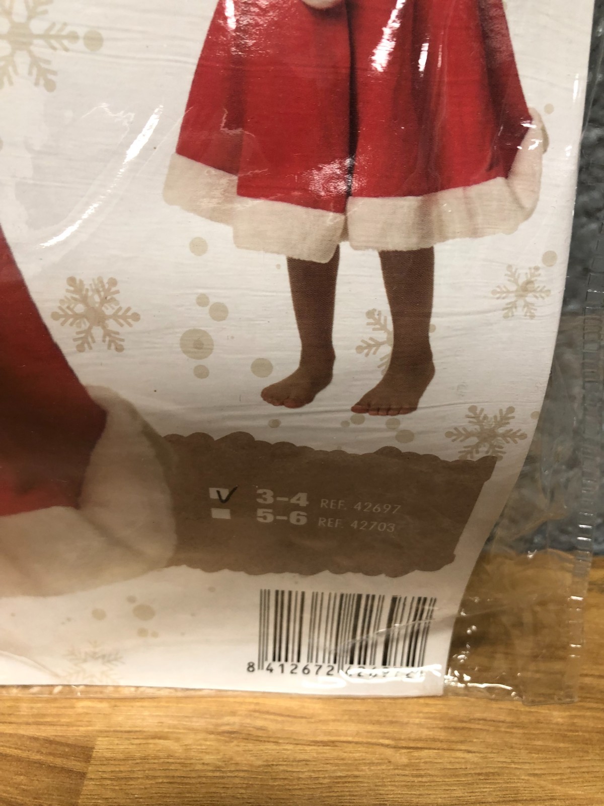 Christmas Costume For Kids - Size 3/4 Years gallery