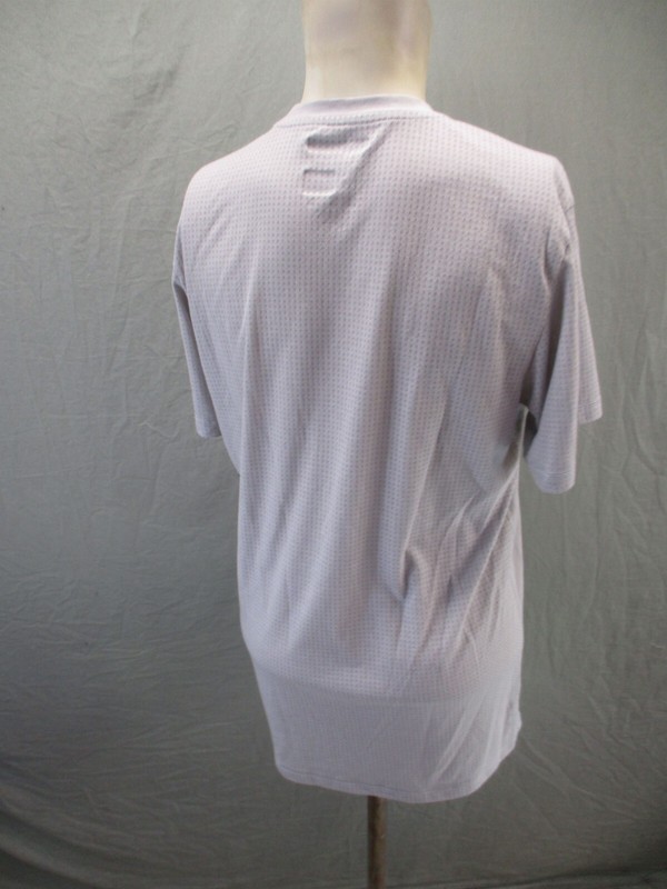 ADIDAS AEROKNIT Size M Mens Gray Breathable Short Sleeve Athletic T-Shirt 144 gallery