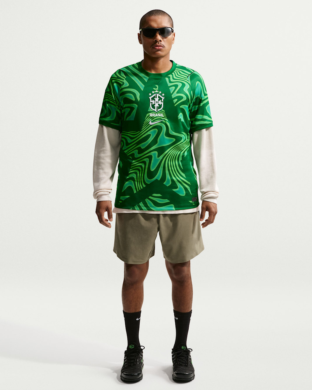 Nike Brazil 2026 Stadium Goalkeeper Replica Jersey Green IB5267-302 US Size gallery