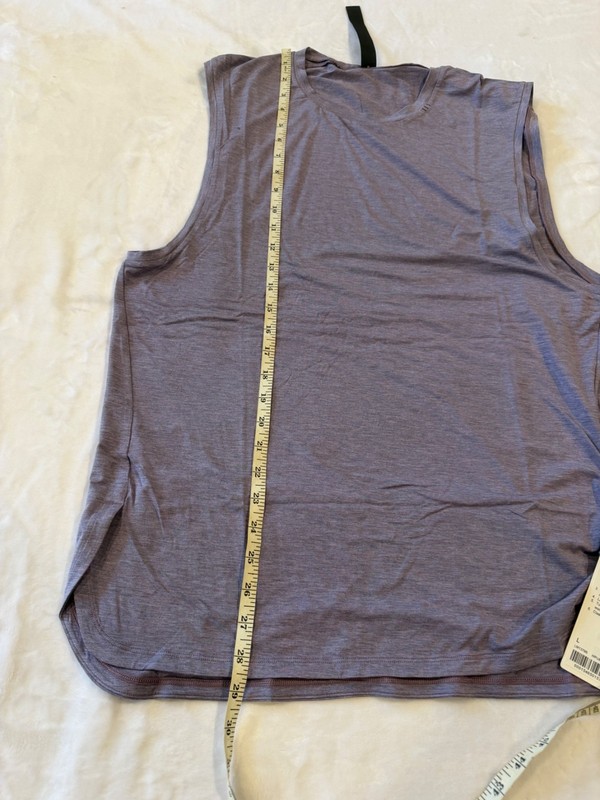 Lululemon Men’s Balancer Tank Size Large HUPA Purple gallery