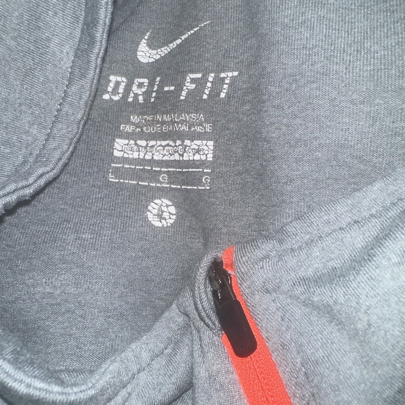 Nike Pullover Mens Large Dri-FIT Half Zip Running Athletic Reflective Thumbholes gallery