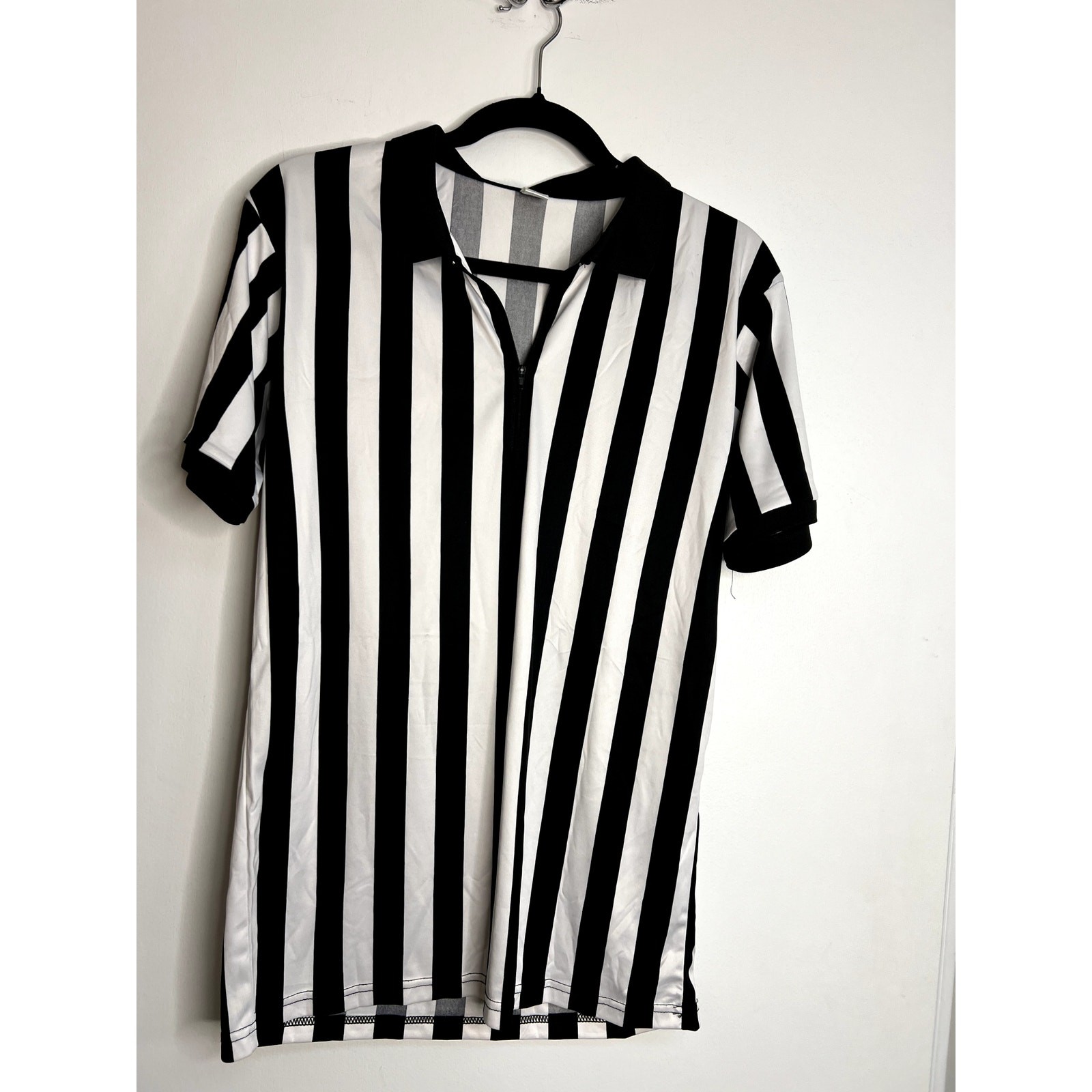 Referee Shirt Size Small 1/4 Zip gallery