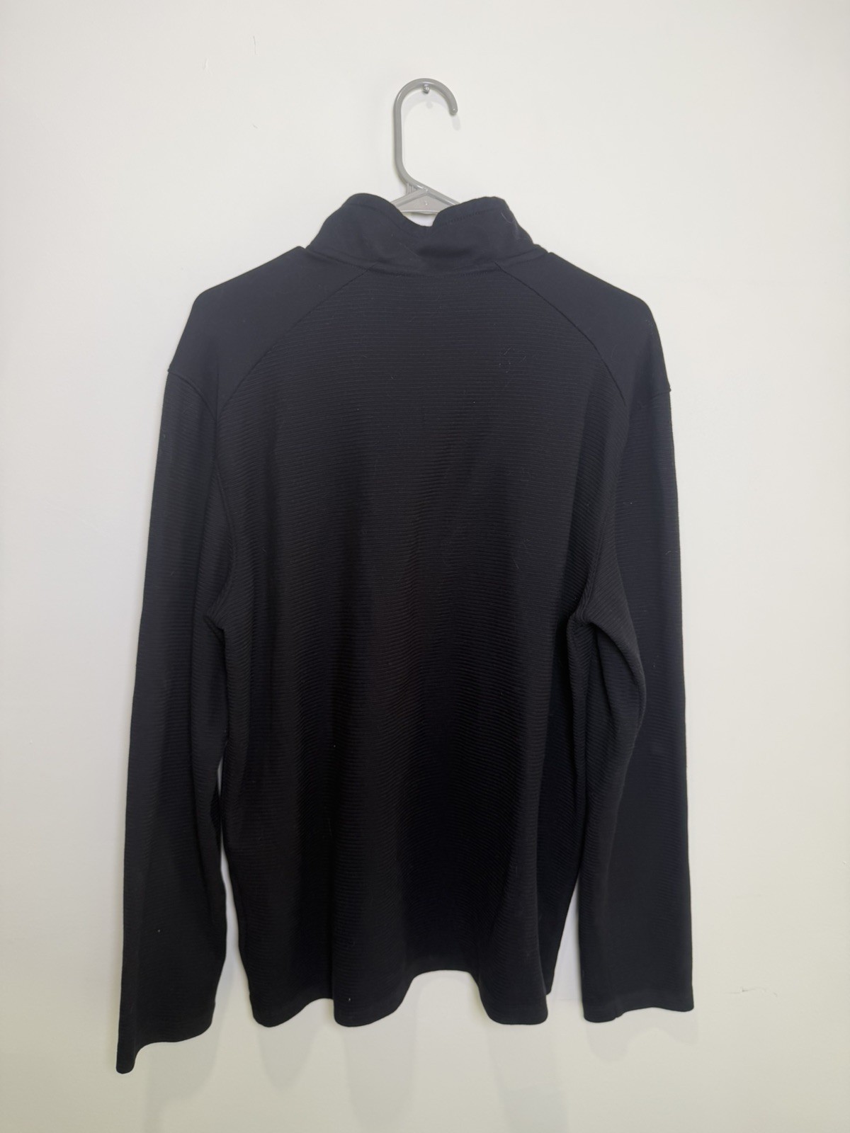 Calvin Klein Mens 1/4 Zip Mock Neck Pullover Top black Size Medium Logo. gallery