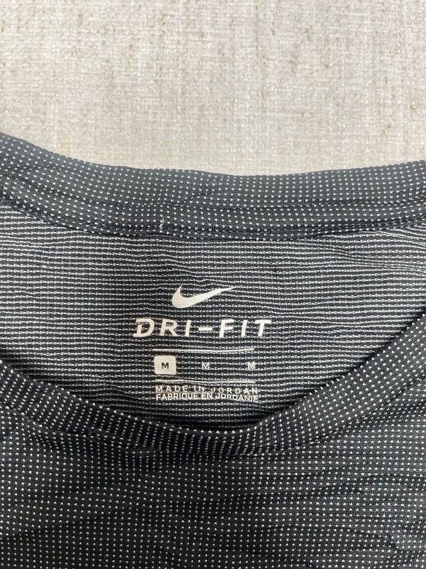 Nike Dri Fit Black White Spotted T Shirt Medium gallery