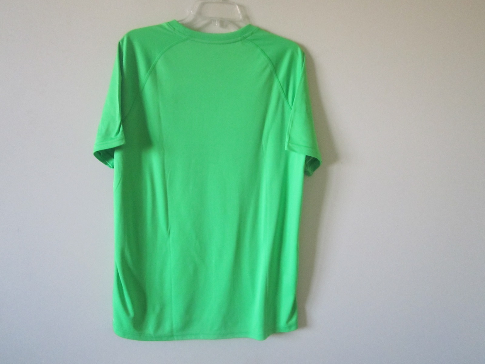 Tek Gear® Performance Men’s Tee Neon Green L MSRP $24 NWT gallery