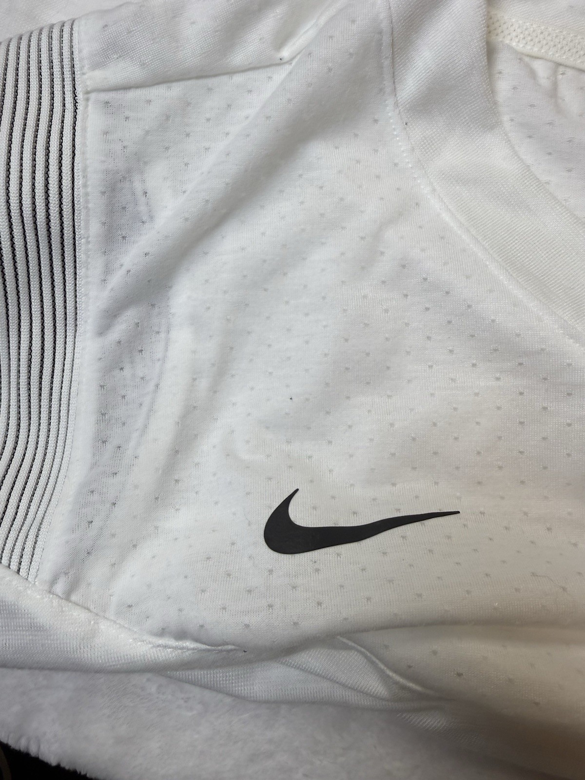 Nike Men’s Sideline UV Long Sleeve Training Top White Dri-Fit CW3539-100 XXL NWT gallery
