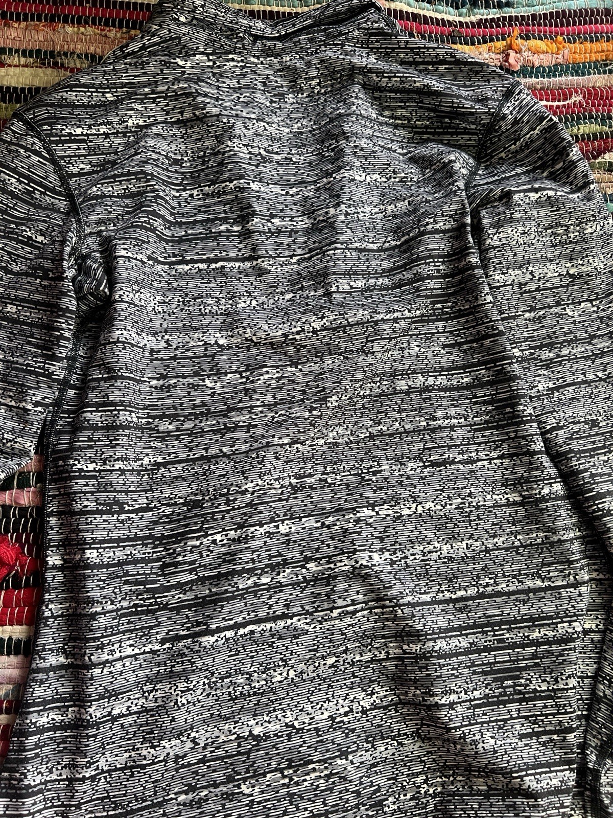 Nike Dri-FIT Black/White Abstract Long Sleeve 1/4 Zip Mock Pullover XL gallery