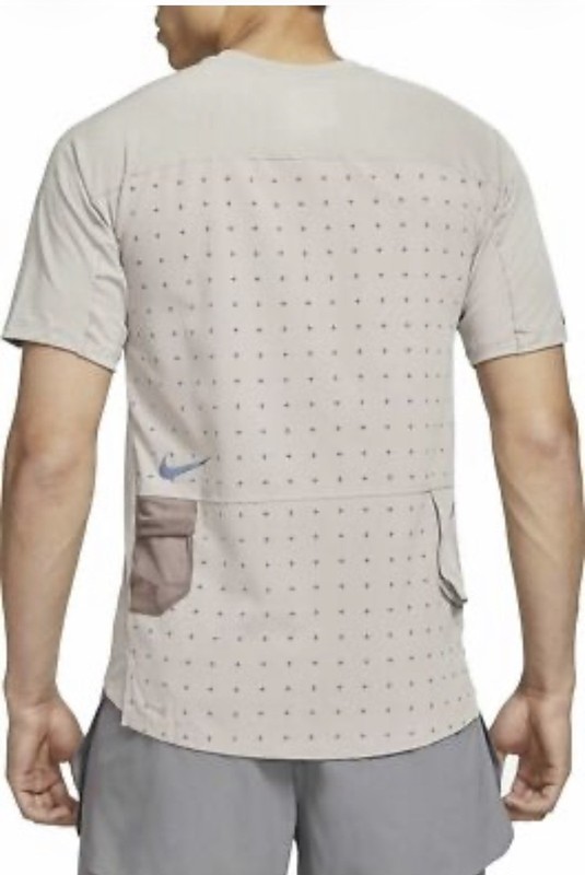 Nike Tech Pack Short-Sleeve Running Top Tan BV5713-218 Men's Size Small NEW gallery