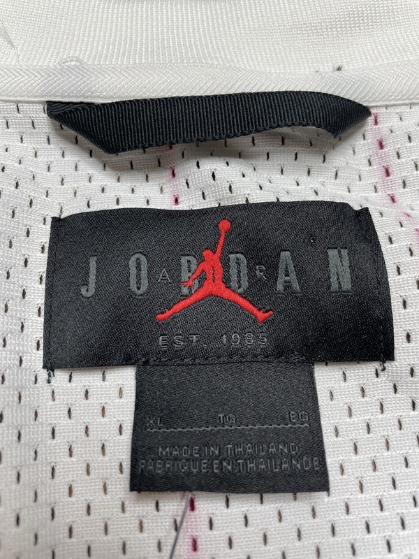 New Air Jordan Basketball Jersey Mens XL White Red Pinstripe gallery